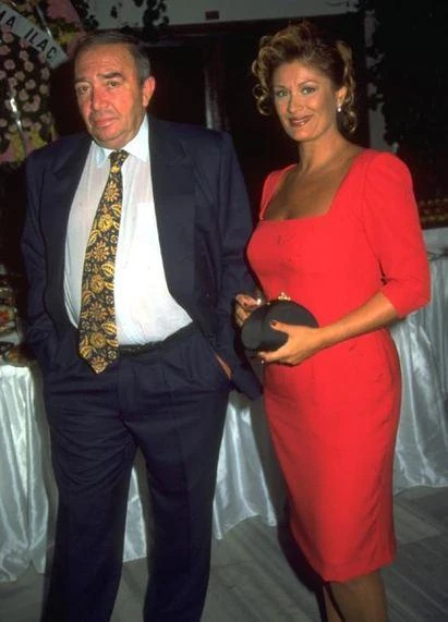 Türker İnanoğlu kimdir, sağlık durumu nasıl? Türker İnanoğlu hastaneye kaldırıldı!